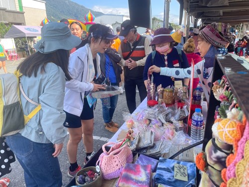 馨生小市集、路跑